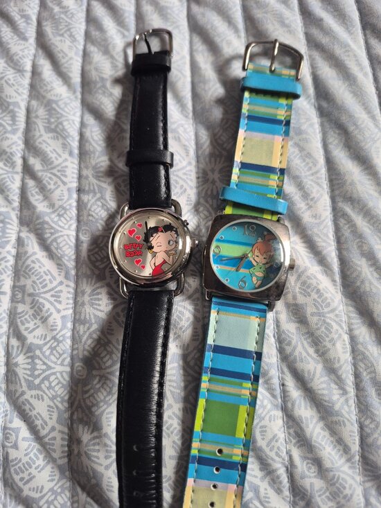 Betty boop and a people\'s watch main image 9